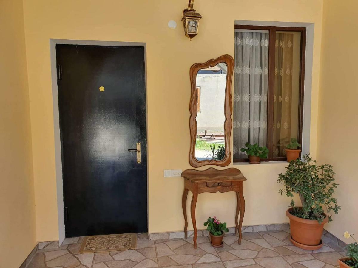 Guesthouse Kurdiani In Mestia Dış mekan fotoğraf